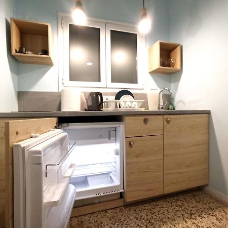 Rustic Studio Apartment Athena Bagian luar foto